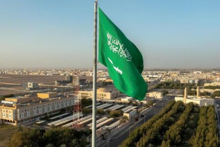 أقوى 50 فكرة مشروع في المملكة العربية السعودية: دليل شامل لبدء استثمار ناجح (2026)